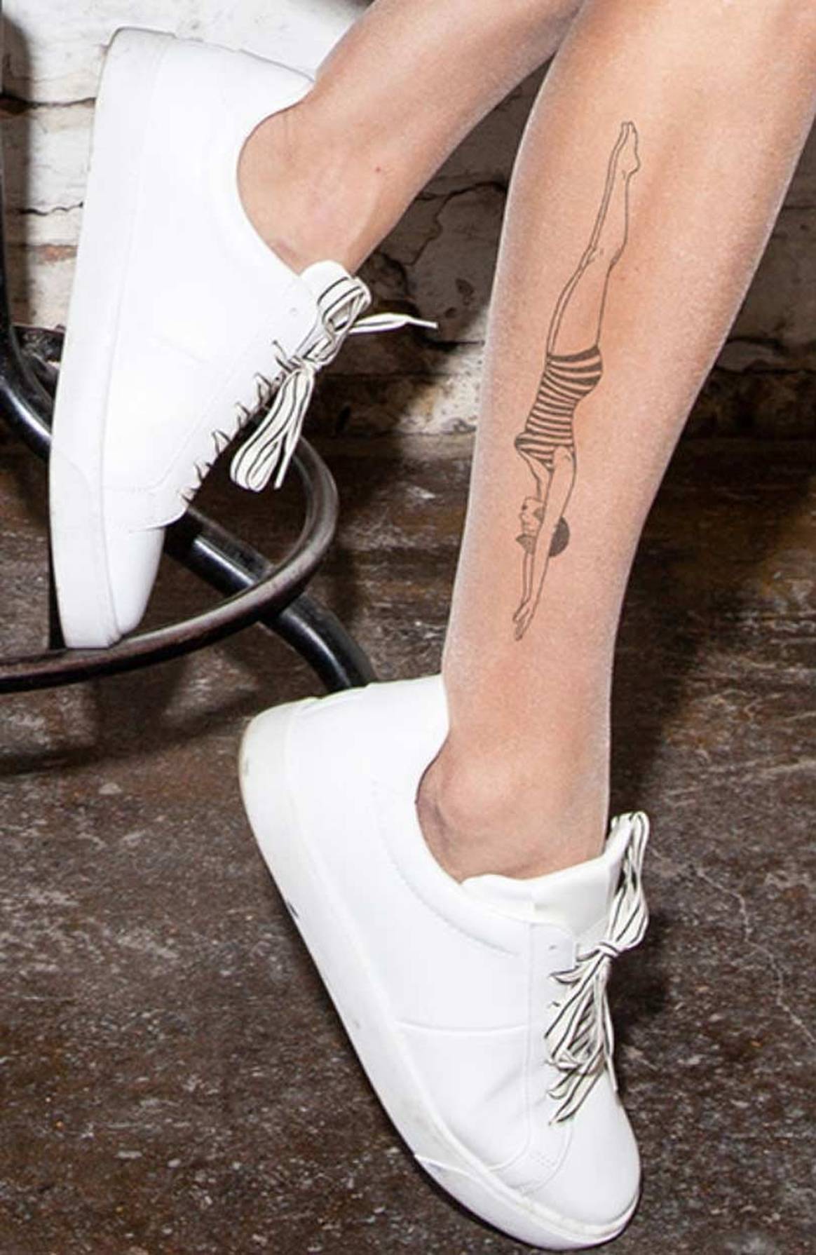 In Bildern: Wolfords neue Strumpfhosen mit exklusiven Tattoos