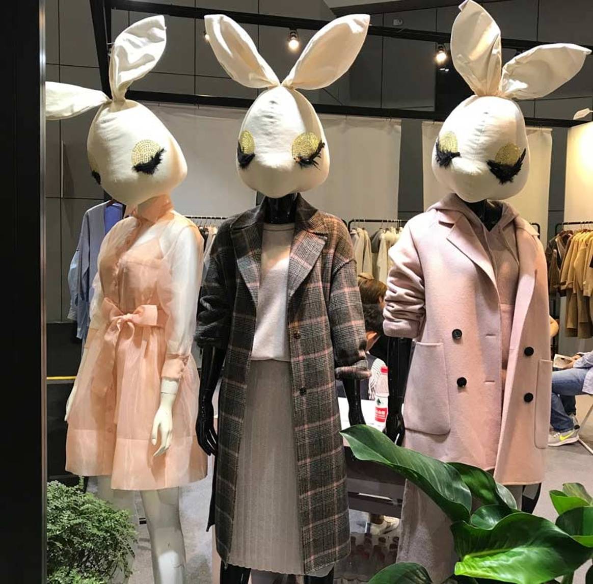 Chic Shanghai: La industria de la moda china apunta a su mercado interno nacional