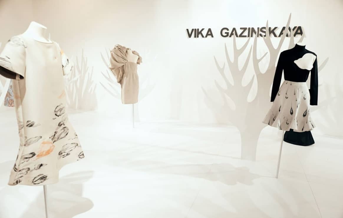 "Русские сезоны" в Дохе: в Катаре прошел показ коллекции Парфеновой и выставка Газинской
