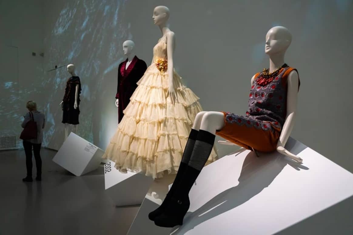 В Эрмитаже открылась выставка мировой моды последних 30 лет