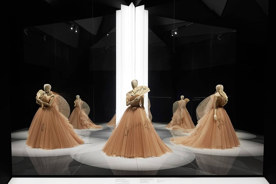 Schau in London: Dior mit britischem Flair