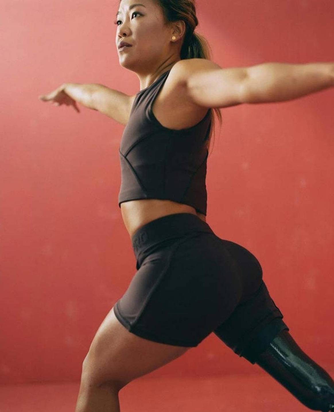 Nike выпустит первую коллекцию для йоги