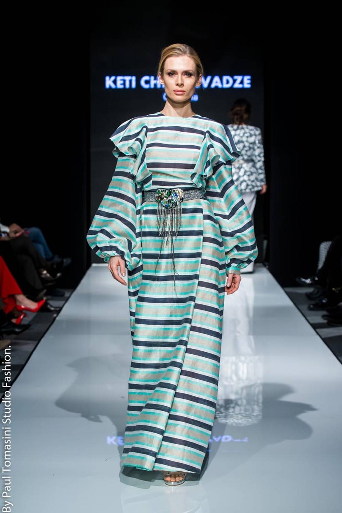 Hind Joudar: la experta en moda oriental devuelve la vida al caftán
