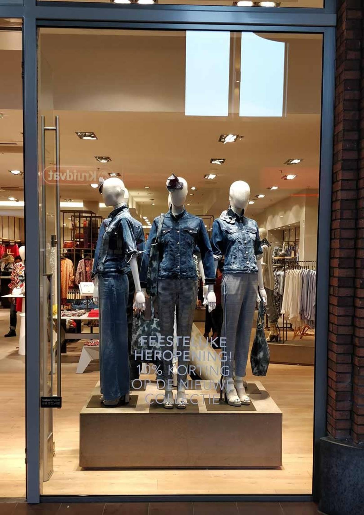 Didi vernieuwt winkel in Hoofddorp volgens modernere richtlijnen van het merk