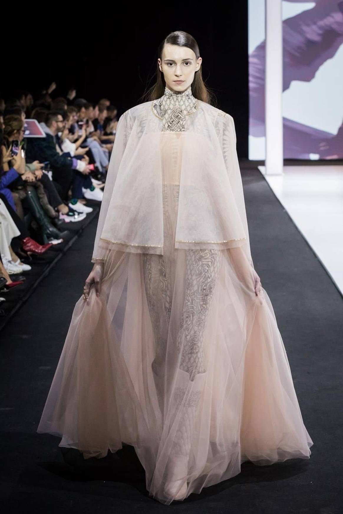 На Неделе моды в Москве состоялся первый показ Faberlic Couture