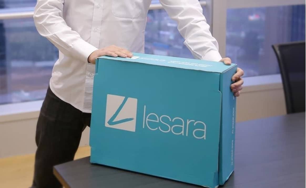 What led to Lesara’s bankruptcy?