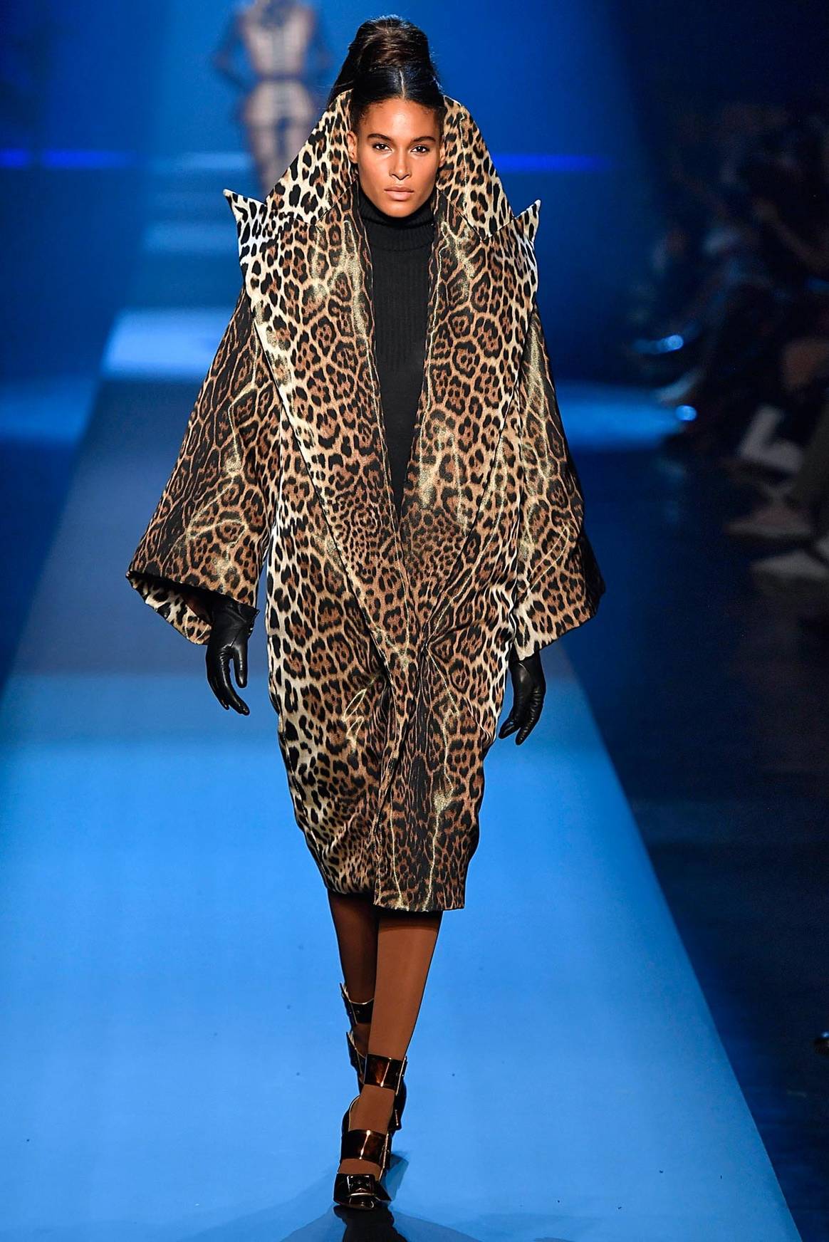 Haute Couture Paris : Jean Paul Gaultier célèbre le « sans fourrure »