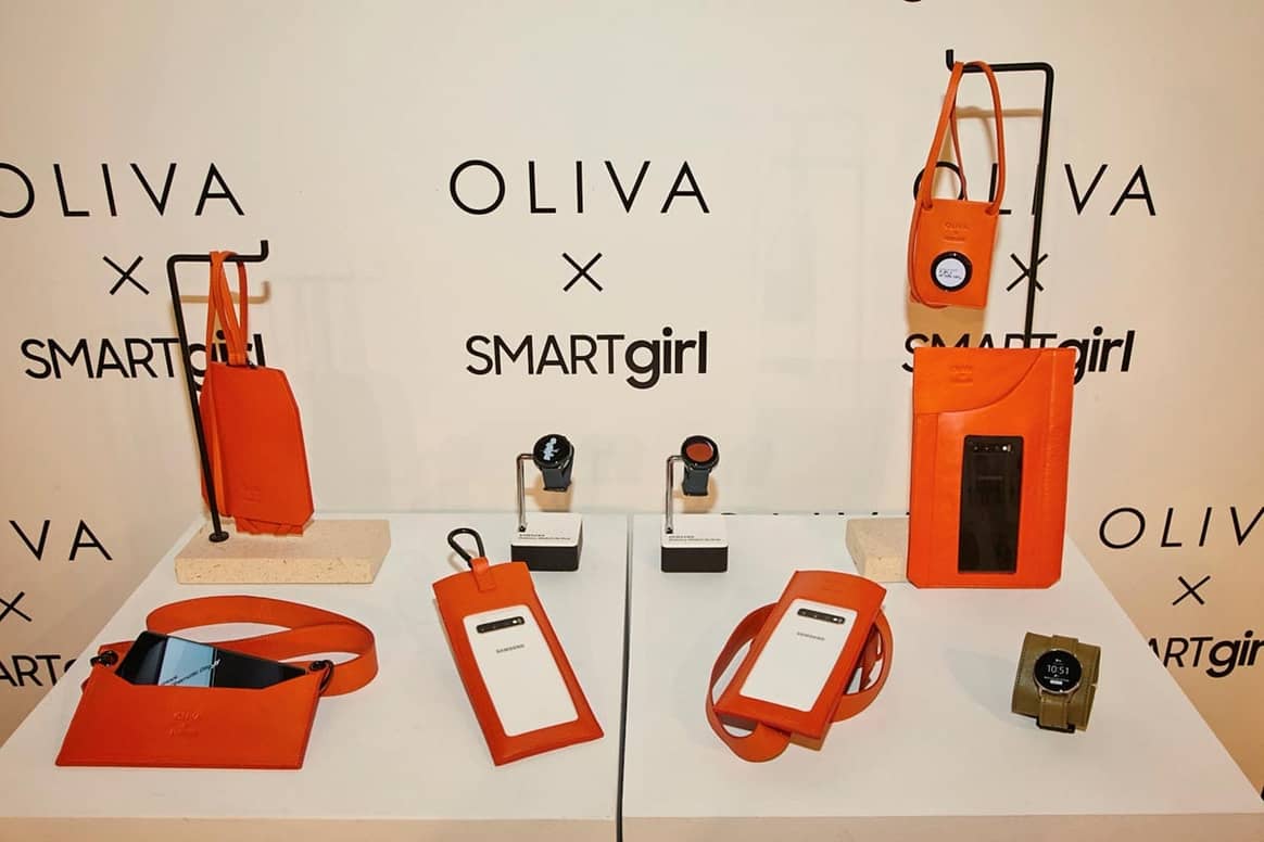 Juanjo Oliva crea una colección de accesorios para Samsung
