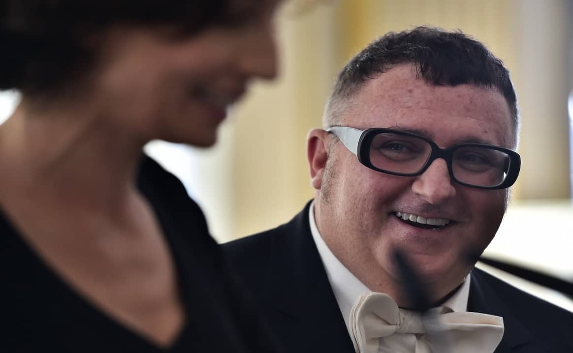 Richemont gets ready to face LVMH’s growth by associating with Alber Elbaz