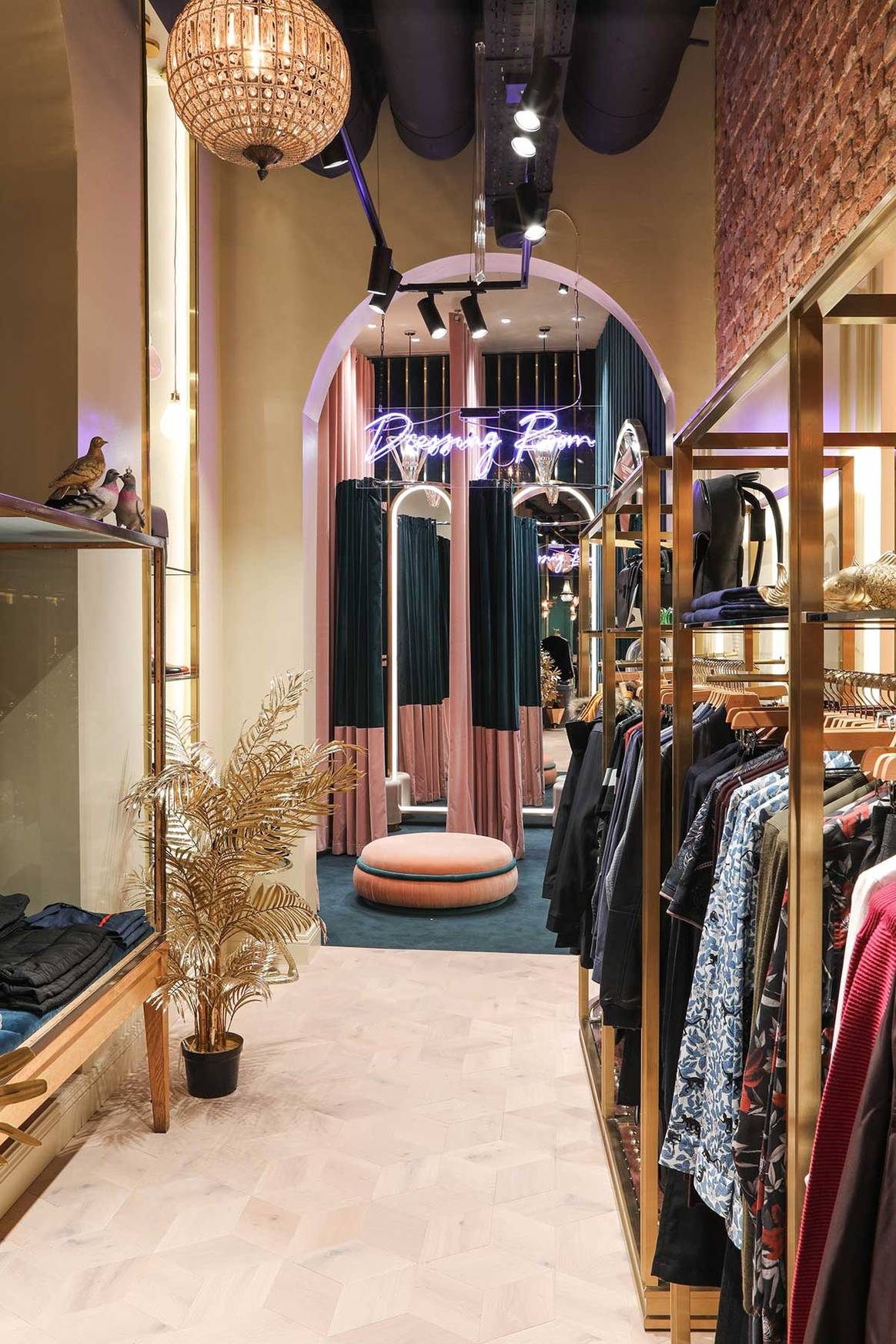 Binnenkijken: Ted Baker opent eerste Belgische winkel