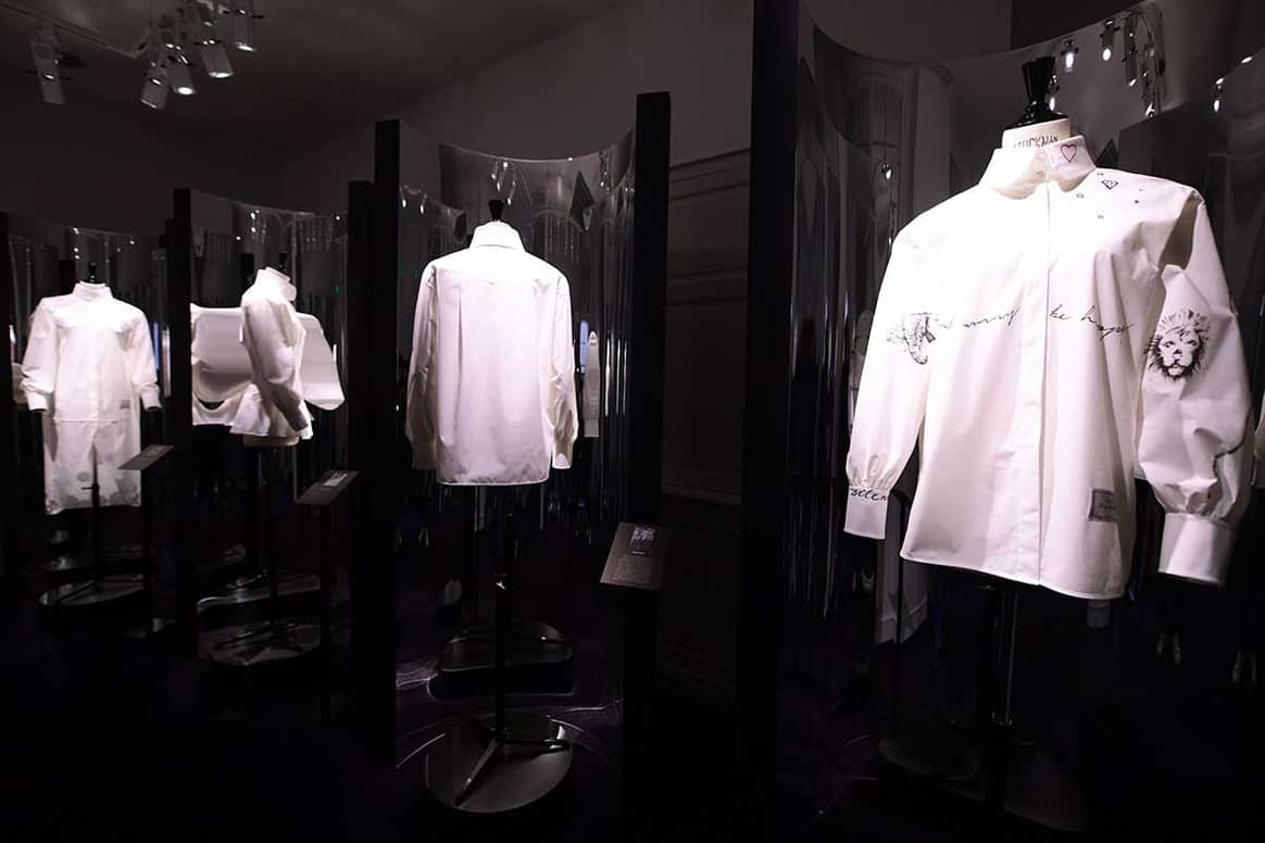 В Москве состоится выставка эксклюзивных белых рубашек Karl Lagerfeld