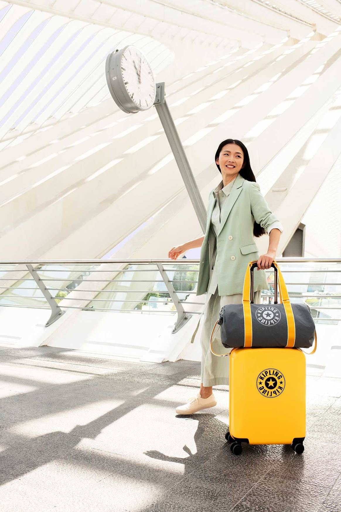 Kipling to debut hard-case luggage