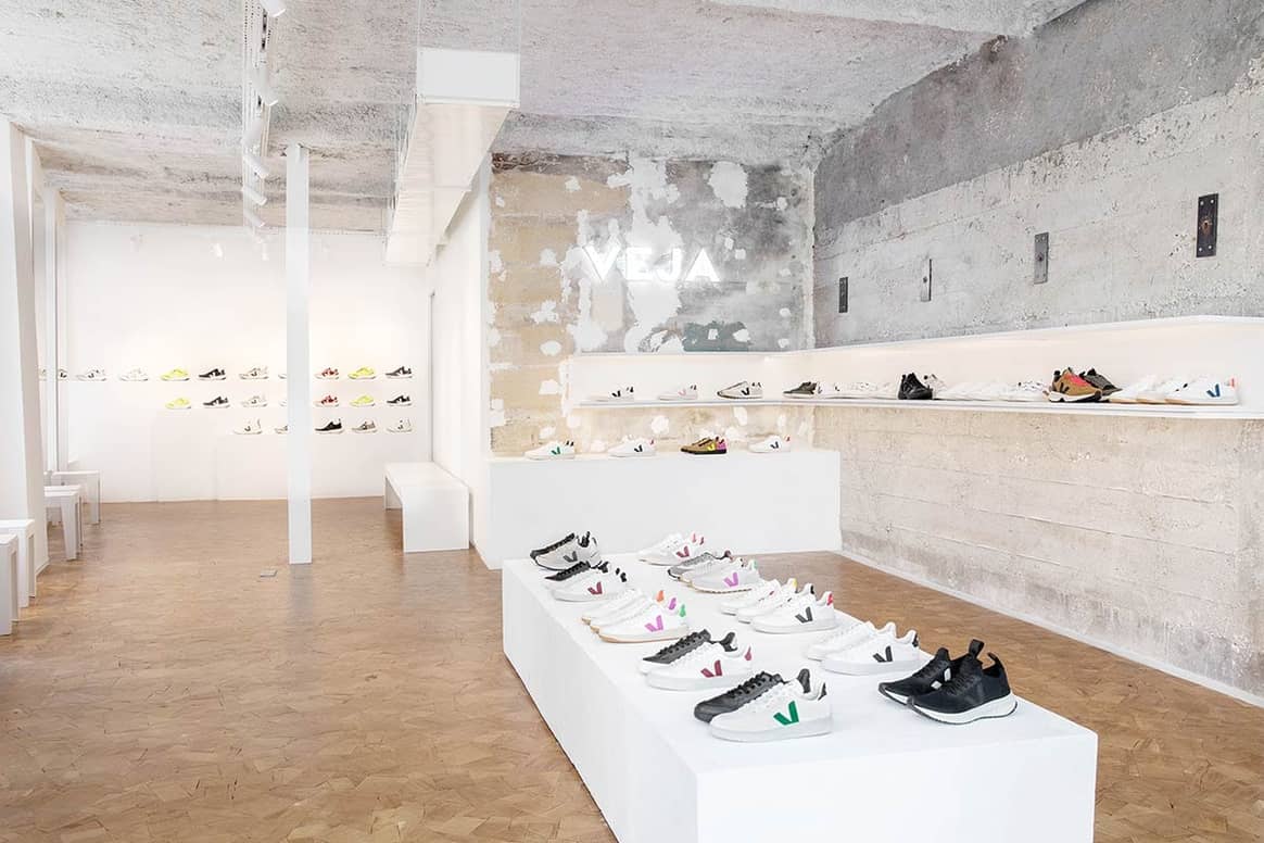 Binnenkijken: De eerste winkel van schoenenmerk Veja