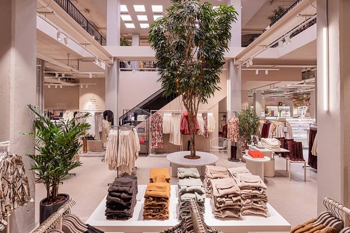 En images : le flagship H&M de Stockholm totalement rénové