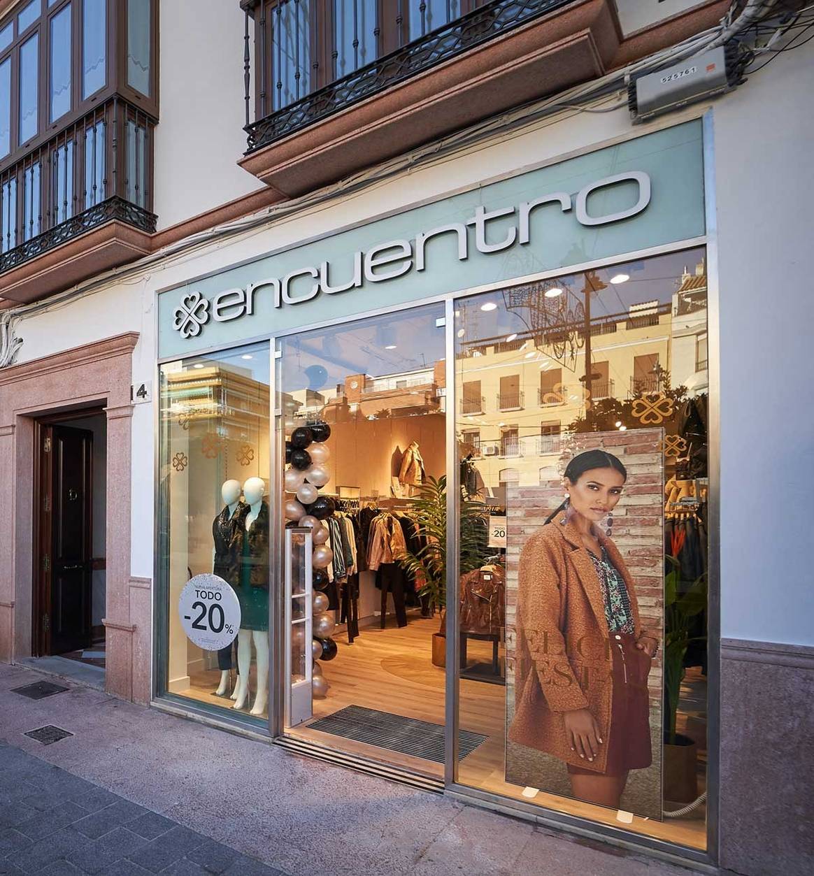 Encuentro inaugura tienda en Lucena (Córdoba)
