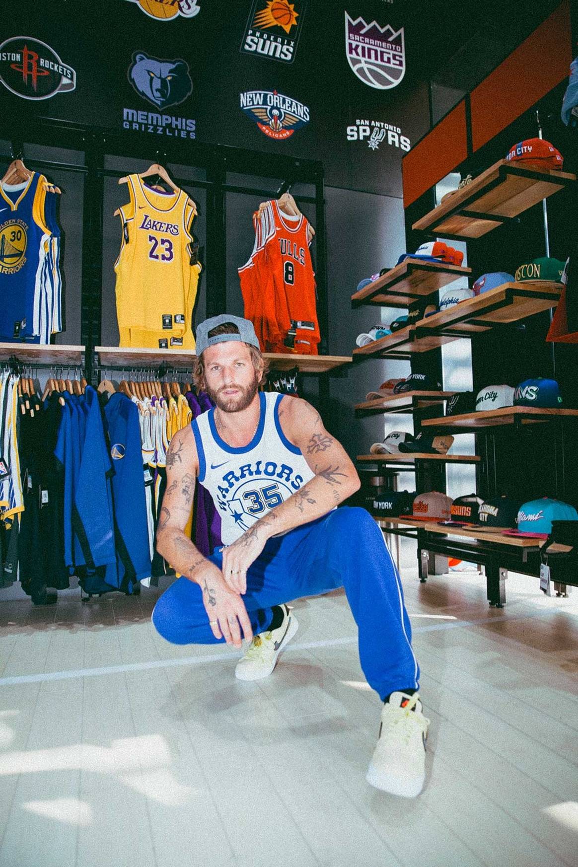 The first official NBA store opens in Mexico