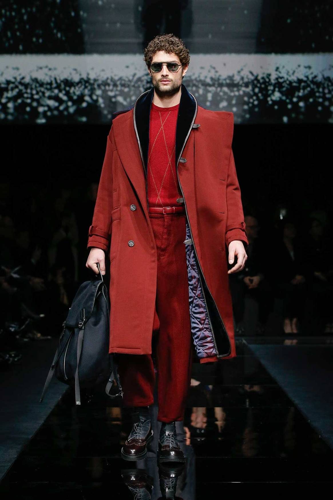 Mmu: Giorgio Armani opta per il soft tailoring