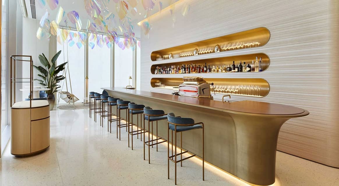 En images : le premier restaurant Louis Vuitton
