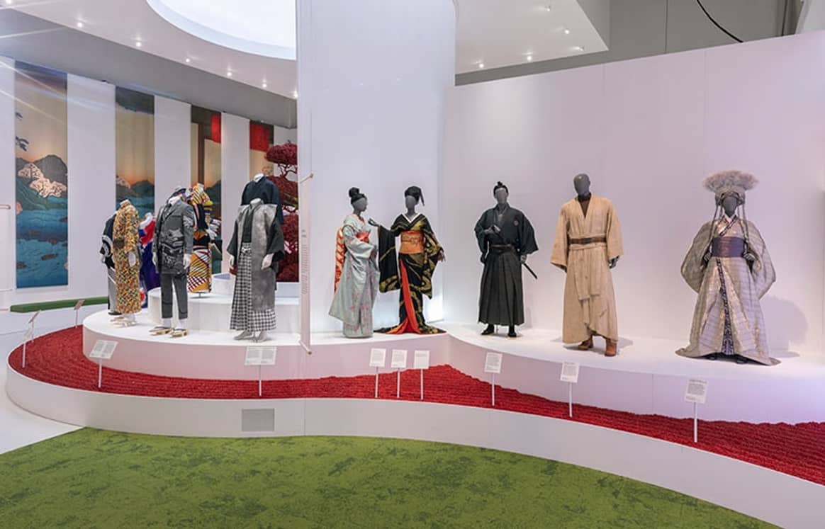 V&A opens Kimono fashion exhibition