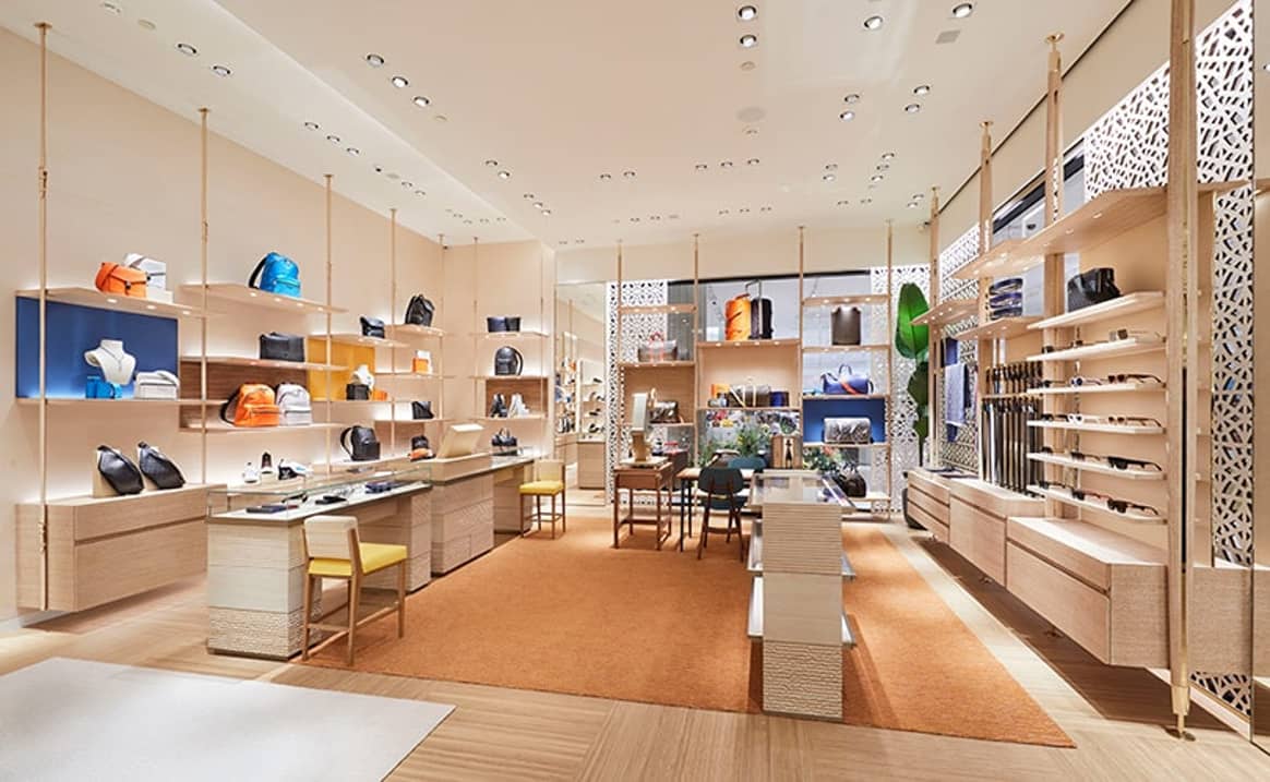 Binnenkijken bij de nieuwe Louis Vuitton boetiek in Rotterdamse Bijenkorf