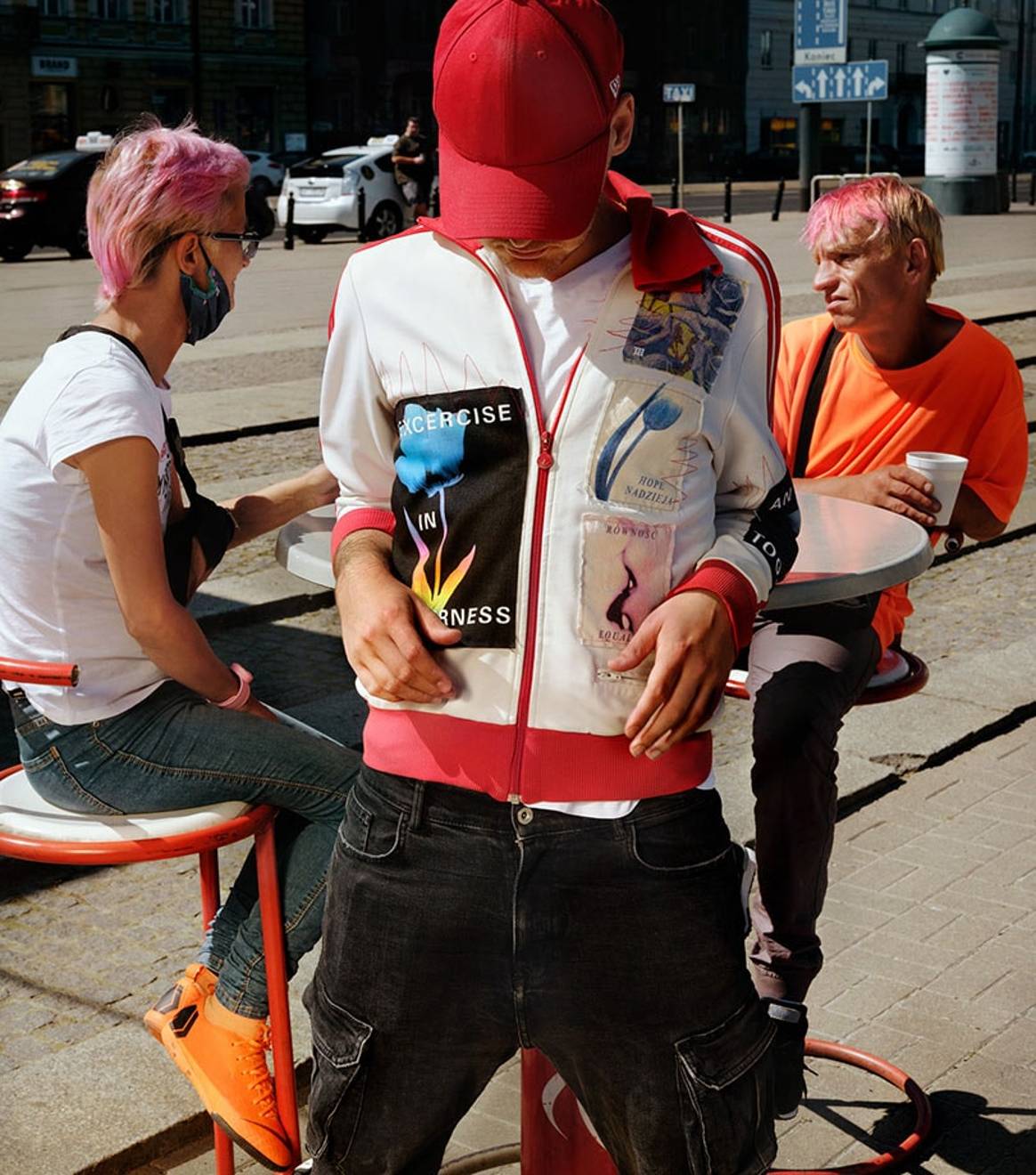 In beeld: modecampagne tegen homofobie in Polen, gesteund door Zalando