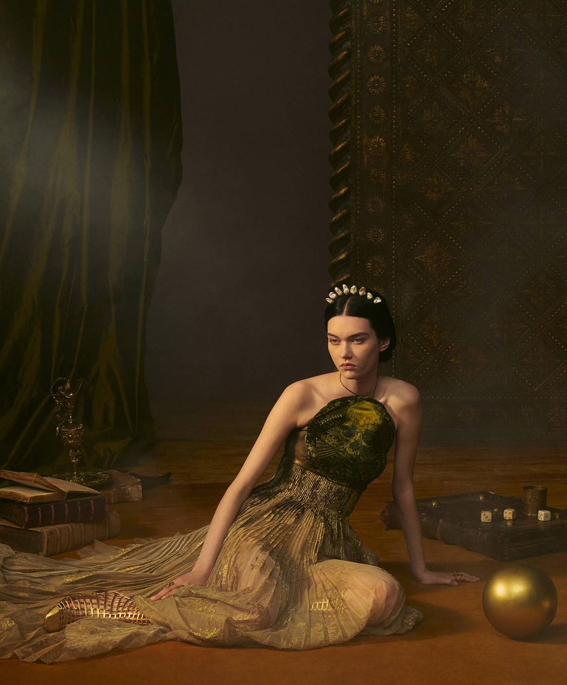 De la Emperatriz a la Fortuna: Dior reinterpreta las cartas del Tarot en su colección de Alta Costura