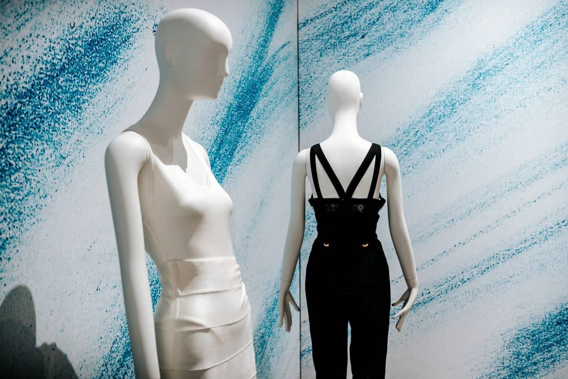 Expo Activewear in Modemuseum Hasselt legt kruisbestuiving sport en mode bloot