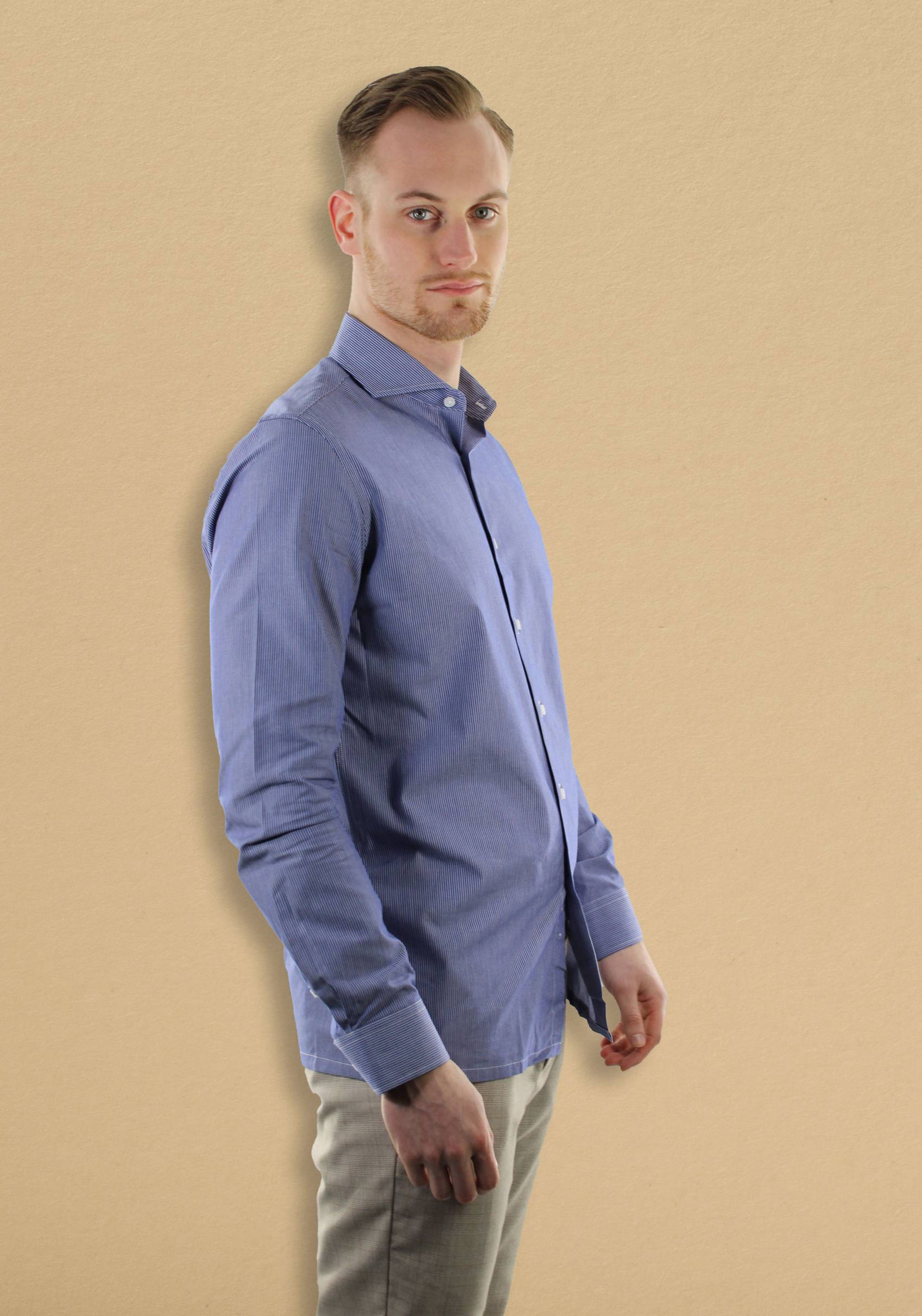 Vercate - Donkerblauw gestreept strijkvrij overhemd