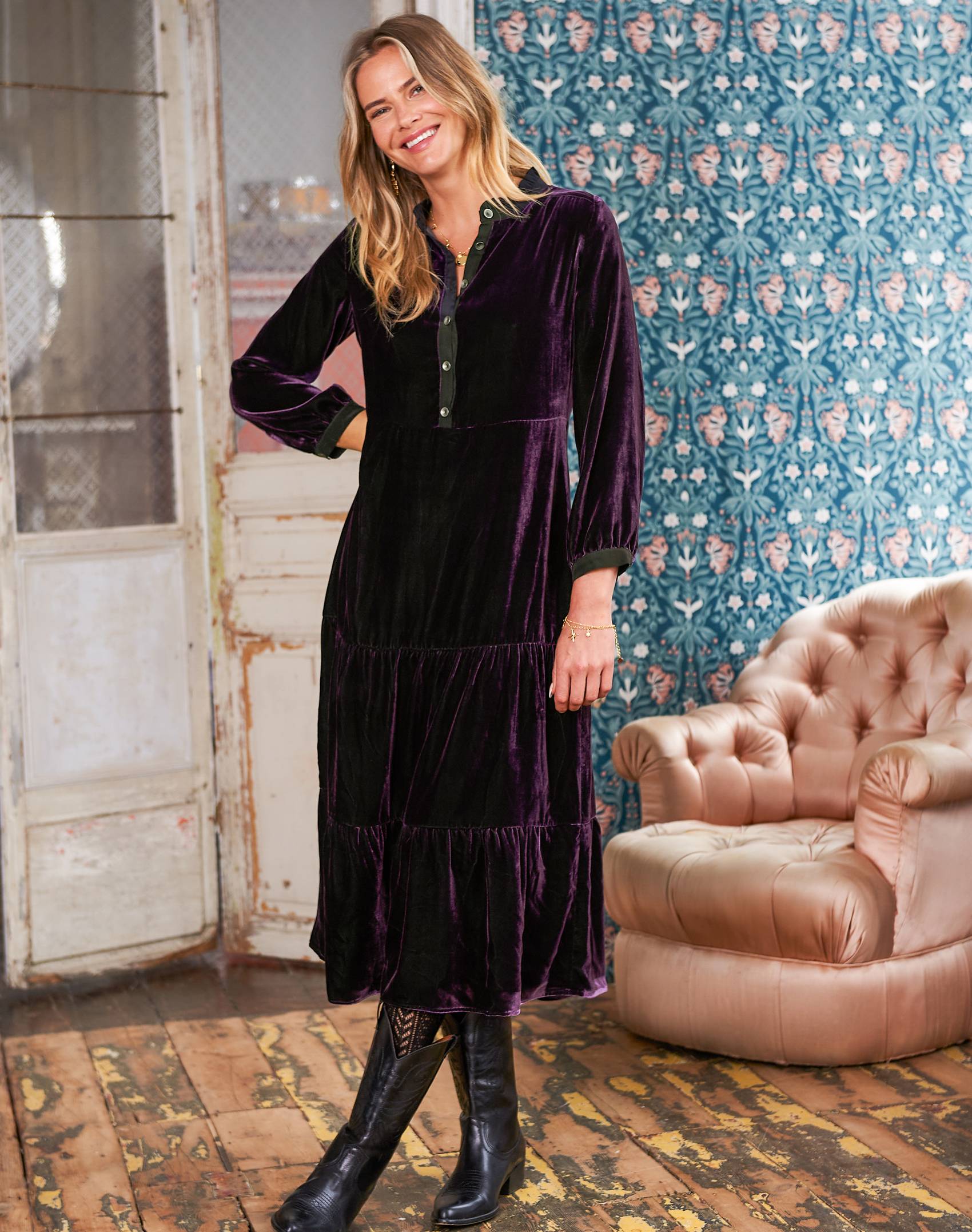 Brora velvet outlet dress