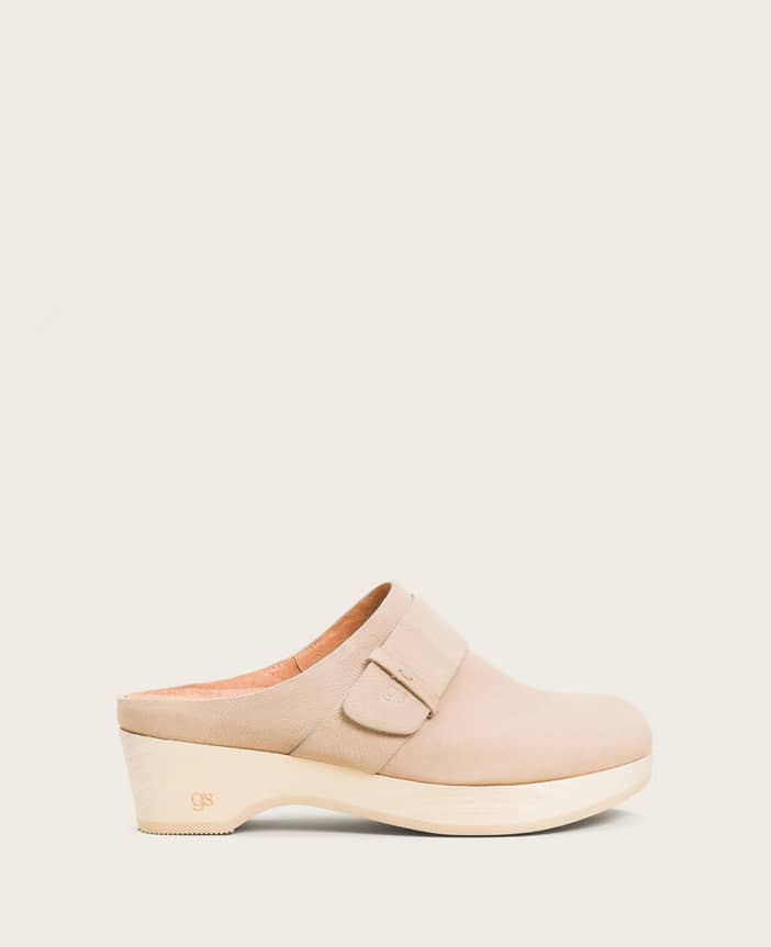 Gentle Souls | Henley Leather Clog | Kenneth Cole