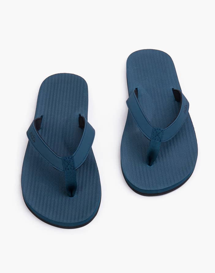 Indosole Mens Flip Flops  Recycled & Sustainable Footwear - White